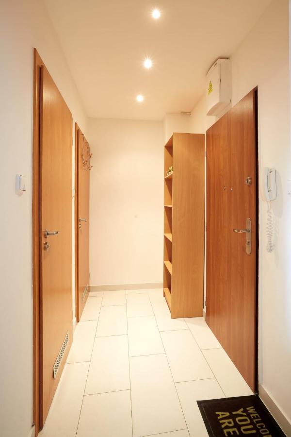 Ortenova 74 Apartament *